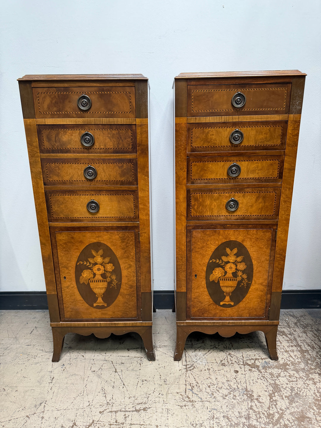 Johnson-Handley-Johnson Co. Antique Seminaires