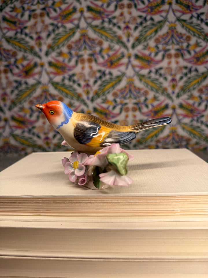 Herend Porcelain Songbird Figurine on Floral Base