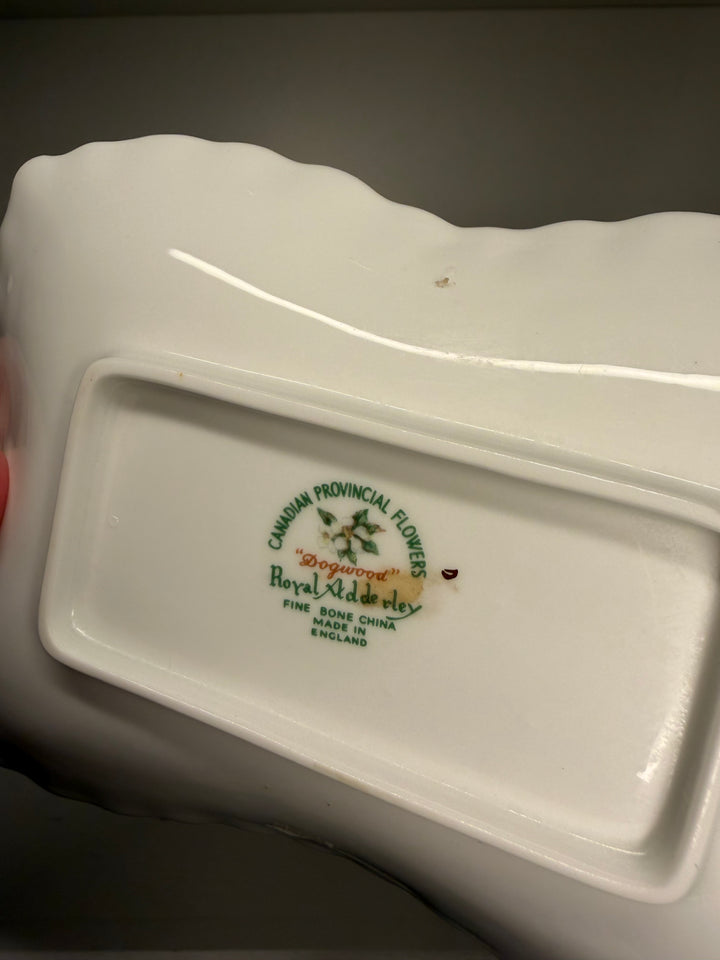 Canadian Provincial Flowers Dogwood, Royal Adderley Tray