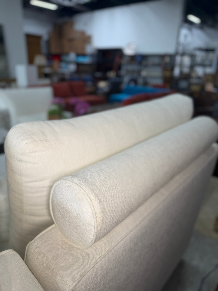 Lounge/Love Seat