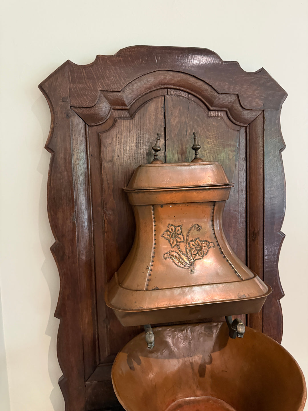 Antique Lavabo Wall Fountain (Online Only Item)