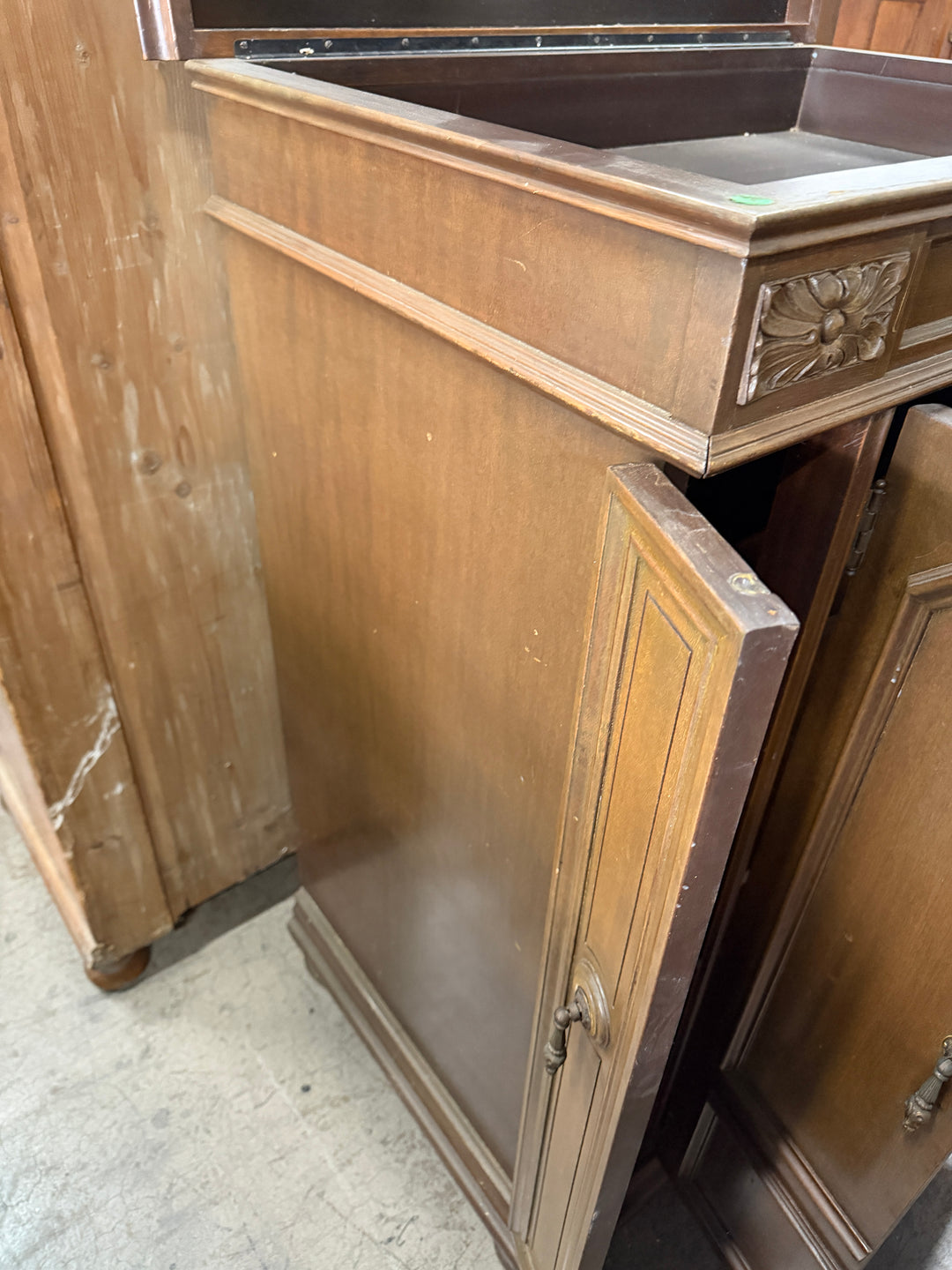 Victrola Record Player Cabinet