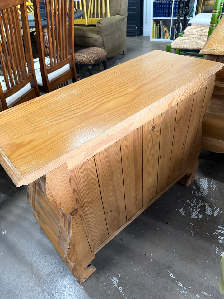 Set of 2 Pine Chest of Drawers