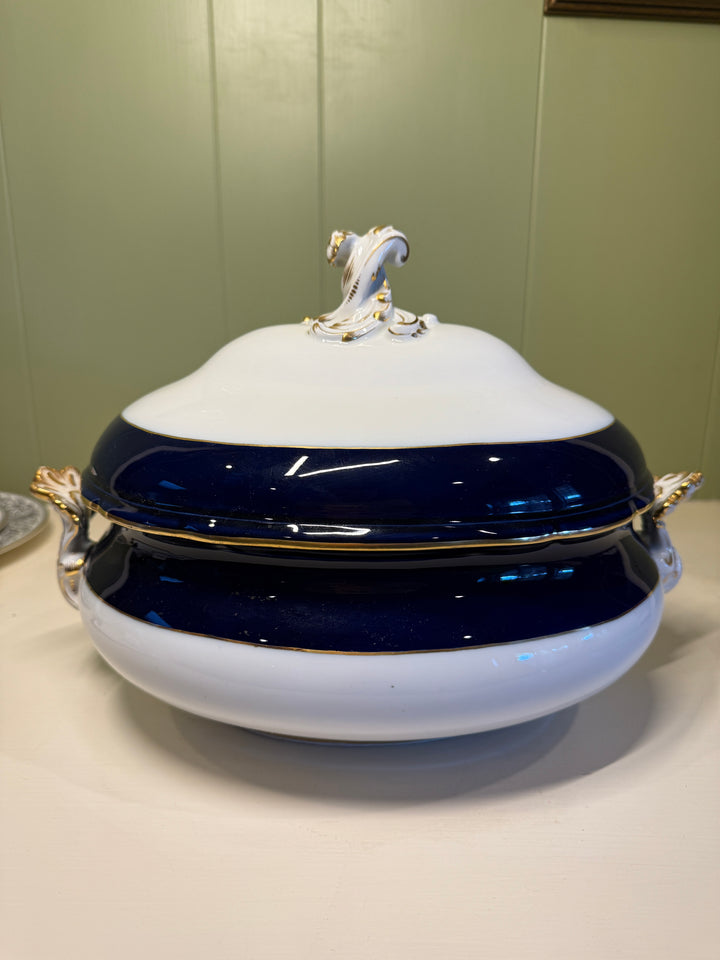 Meissen Cobalt Tureen