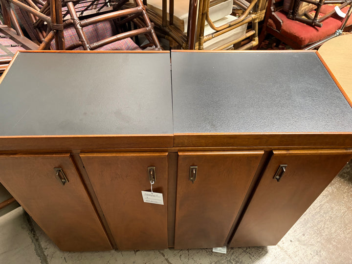 Sideboard with Expanding Top