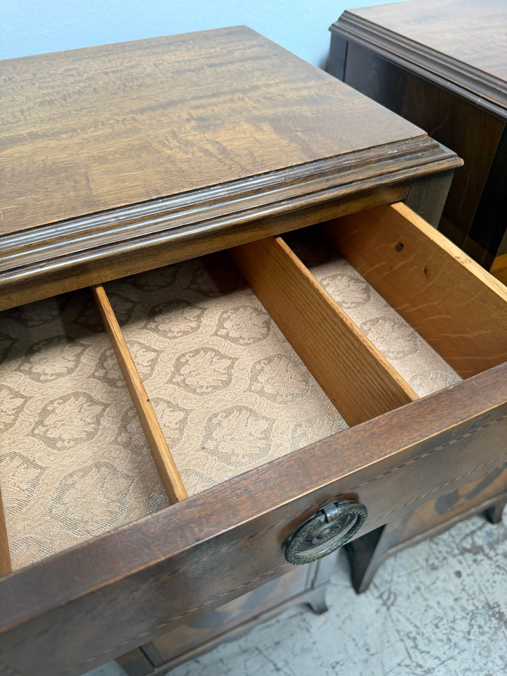 Johnson-Handley-Johnson Co. Antique Seminaires