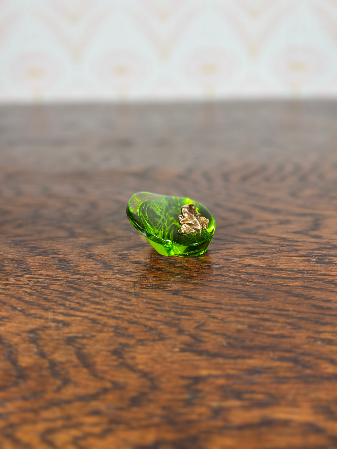 Baccarat Gold Frog on Leaf