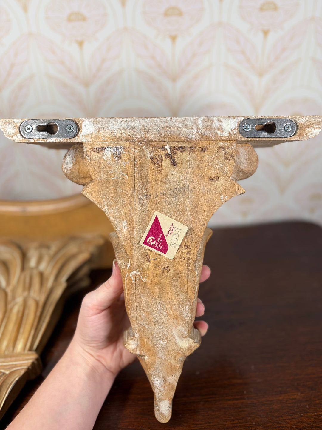 Pair of Gilt Acanthus-Leaf Wall Bracket Shelves (Made in Italy)