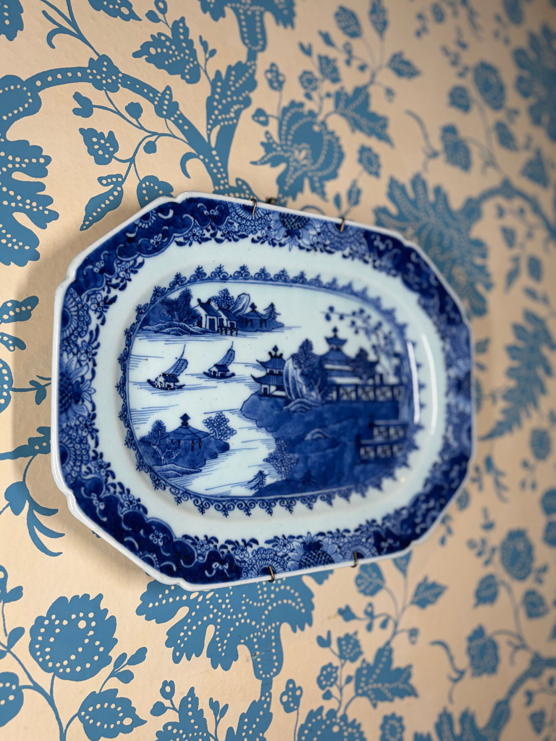 Blue Willow Antique Wall Plate