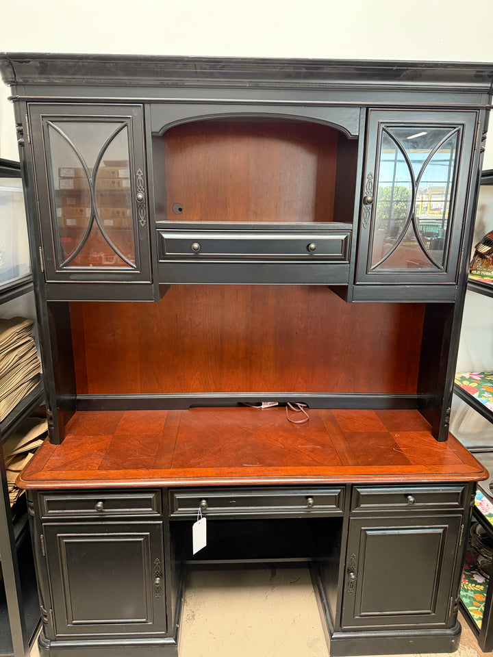 Havertys Wooden Desk and Drawers