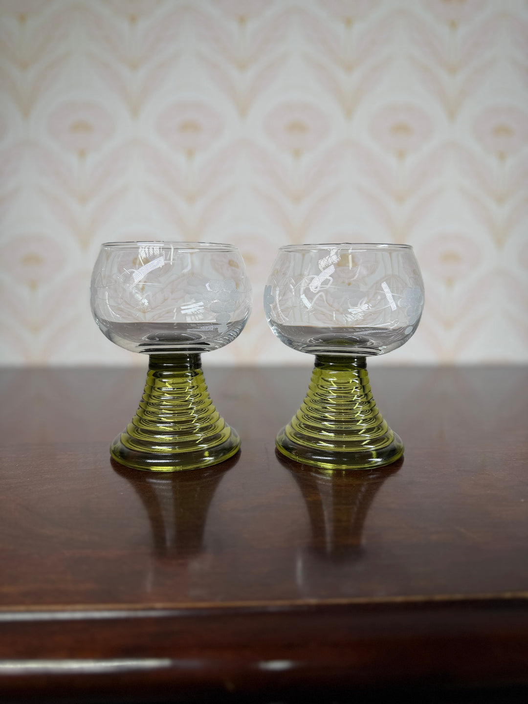 Set of 2 Green Glasses