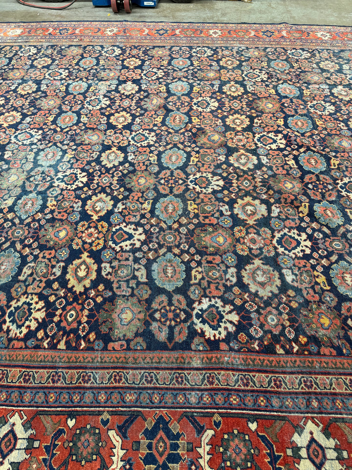 Antique Sultanabad Overall Pattern Mahal