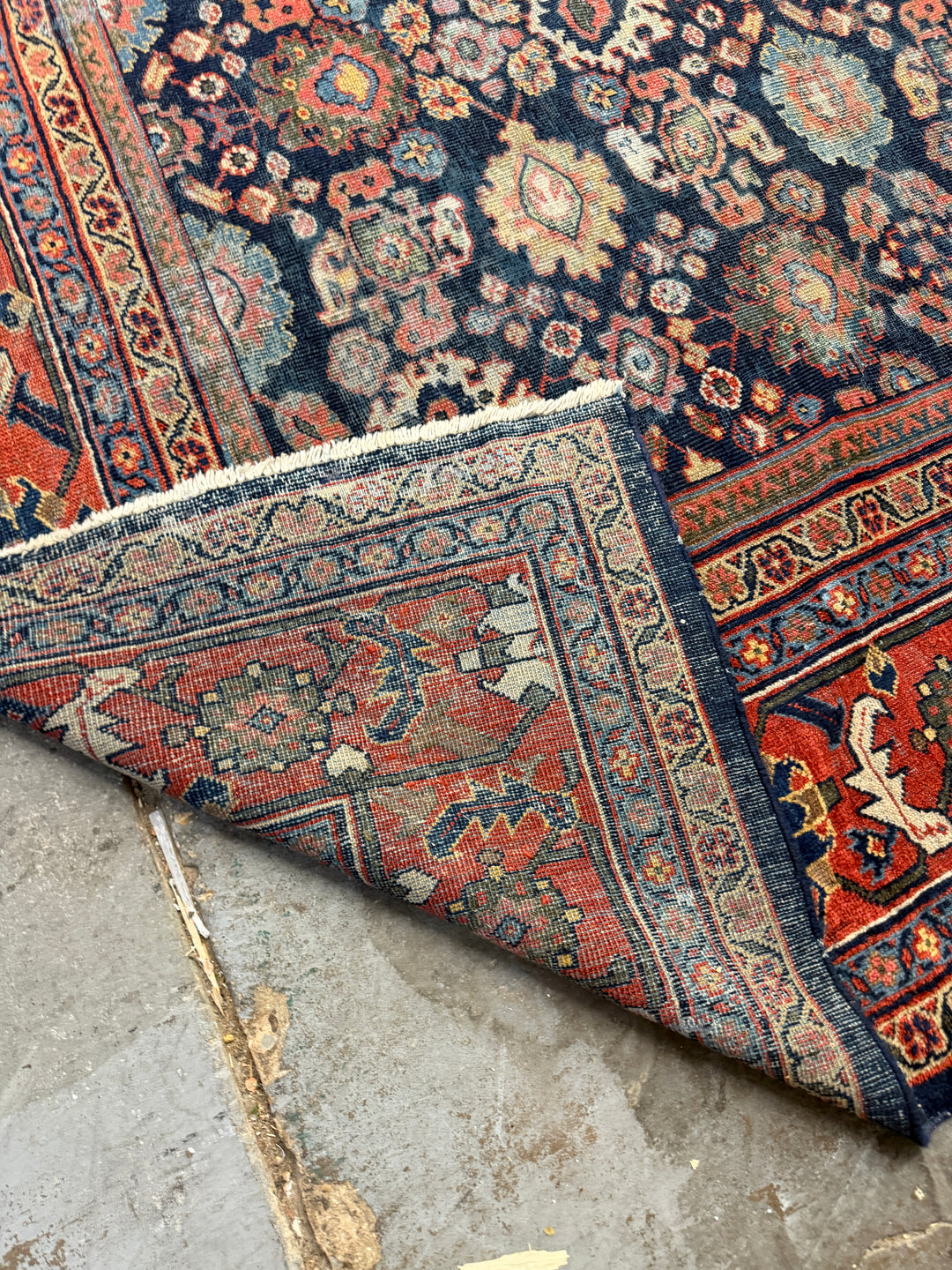 Antique Sultanabad Overall Pattern Mahal