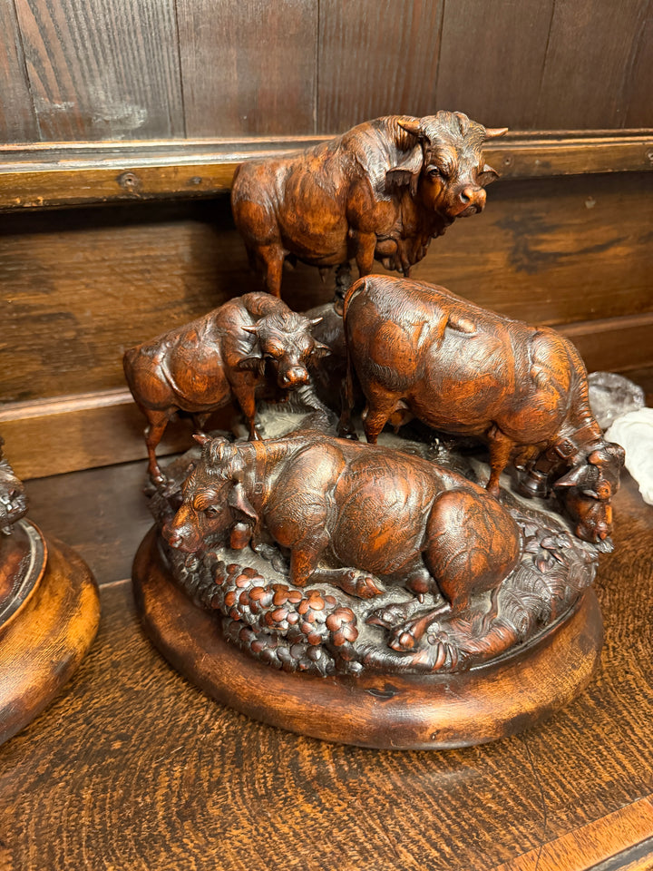 Pair of Black Forest Sculptures of Cattle Attributed to Johann Huggler of Brienz