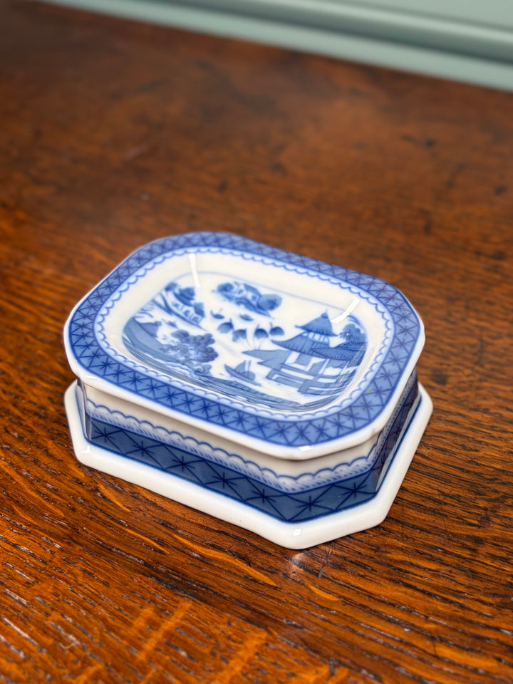 Mottahedeh Trinket / Soap Blue Canton Dish