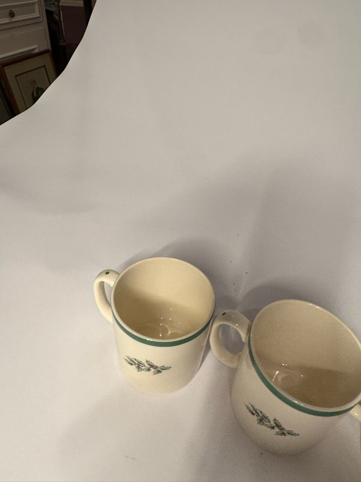 6 Spode Christmas Mugs