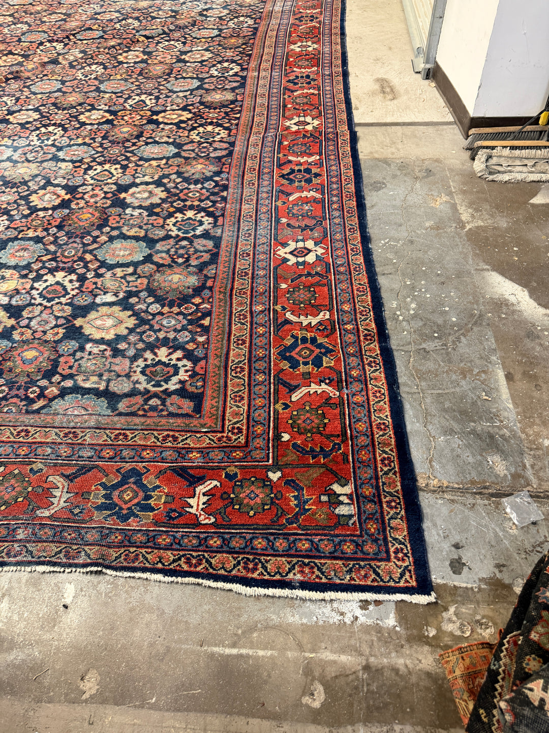 Antique Sultanabad Overall Pattern Mahal