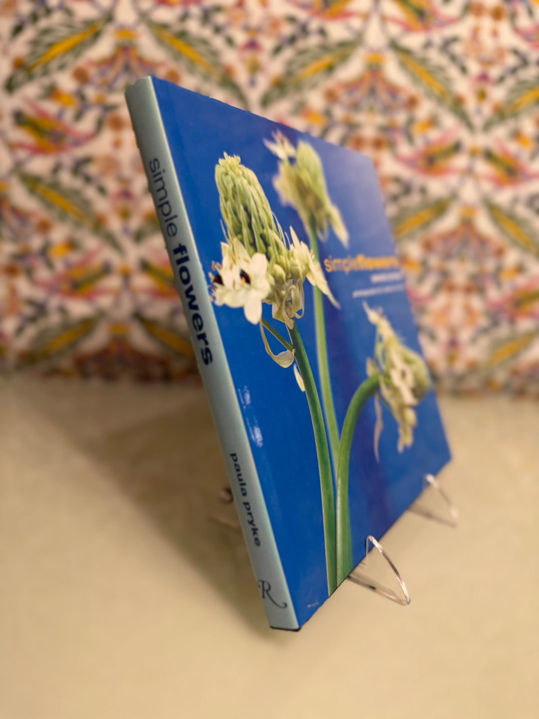 Simple Flowers by Paula Pryke (Hardcover Book)
