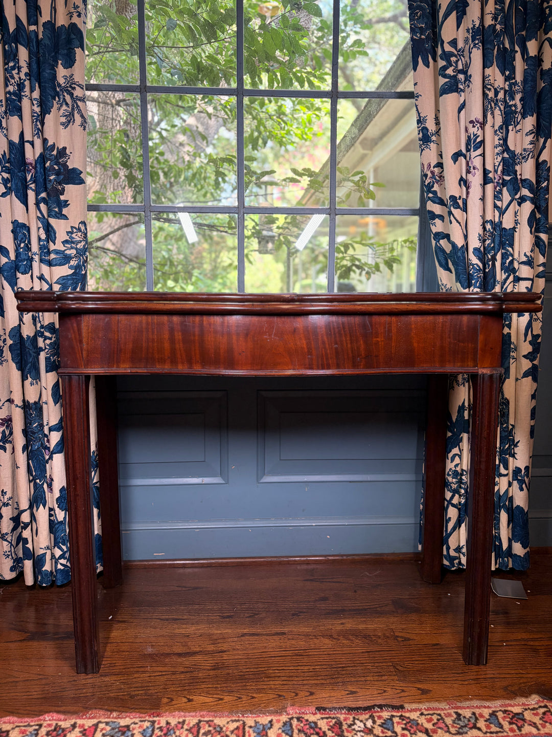 Antique Fold Top Table