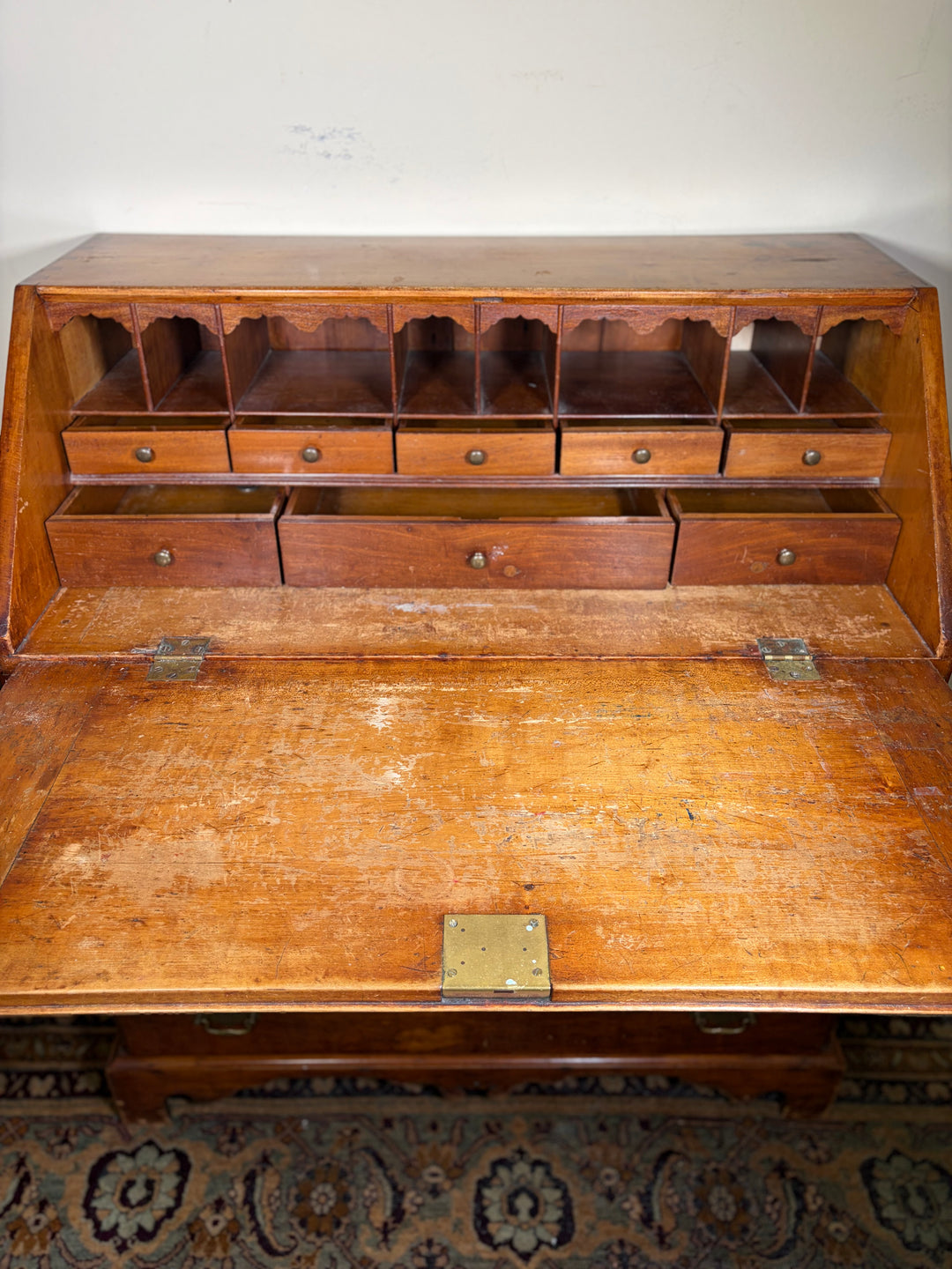 Secretary Desk (Missing Key)