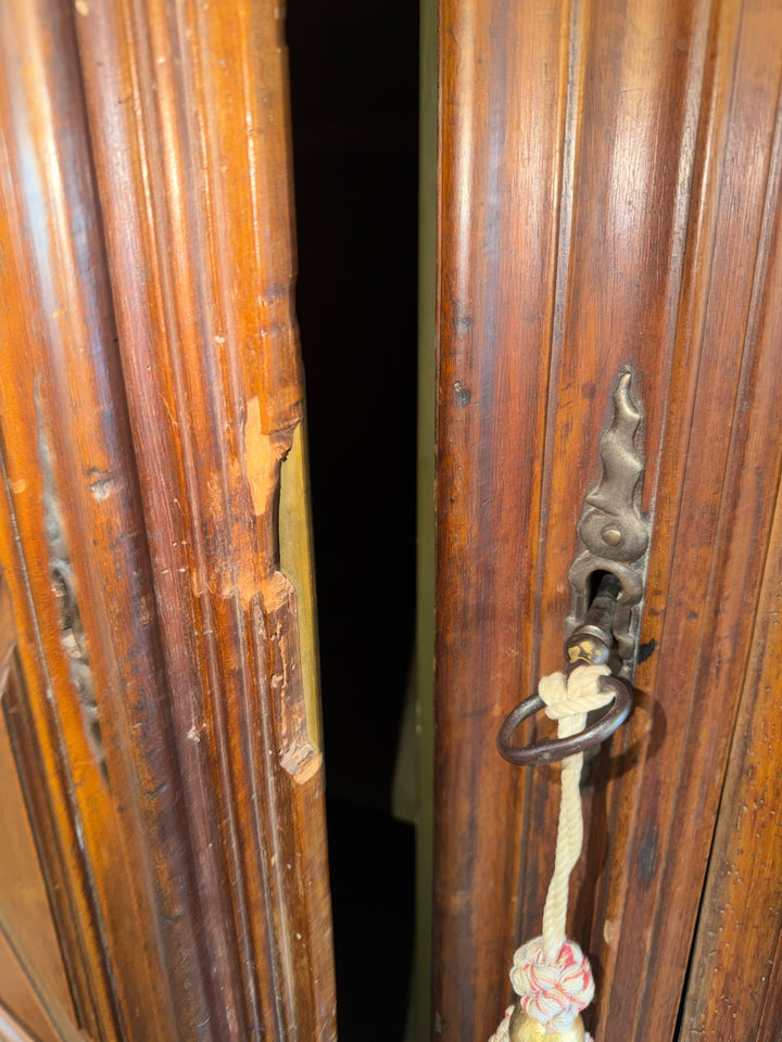 French 19th Century Louis XIII-Style Oak Armoire