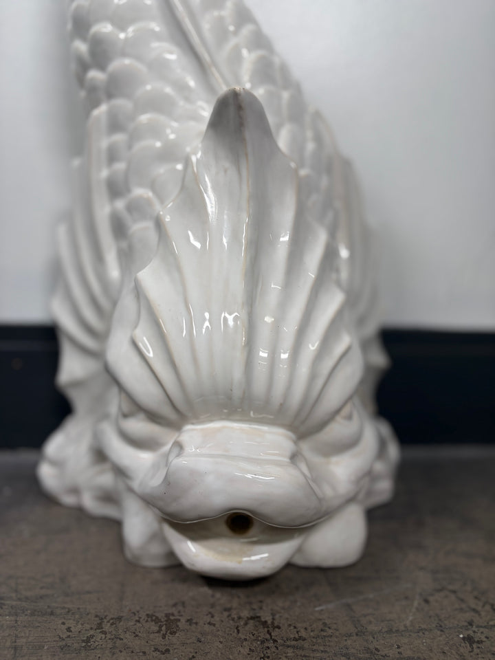Wall Fountain / Lavabo Featuring Aquatic Creature & Shell Basin