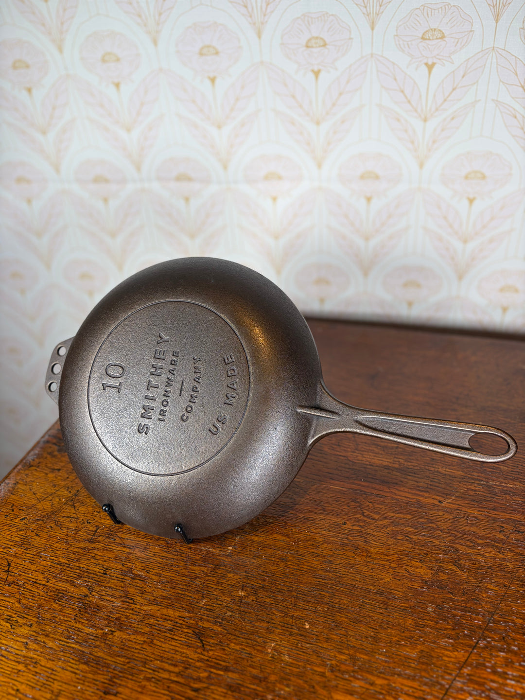 Smithey Cast Iron Pan
