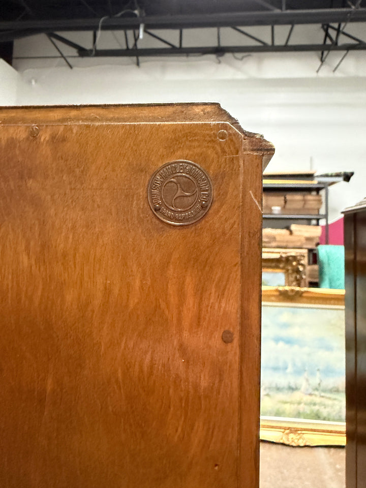 Johnson-Handley-Johnson Co. Antique Seminaires