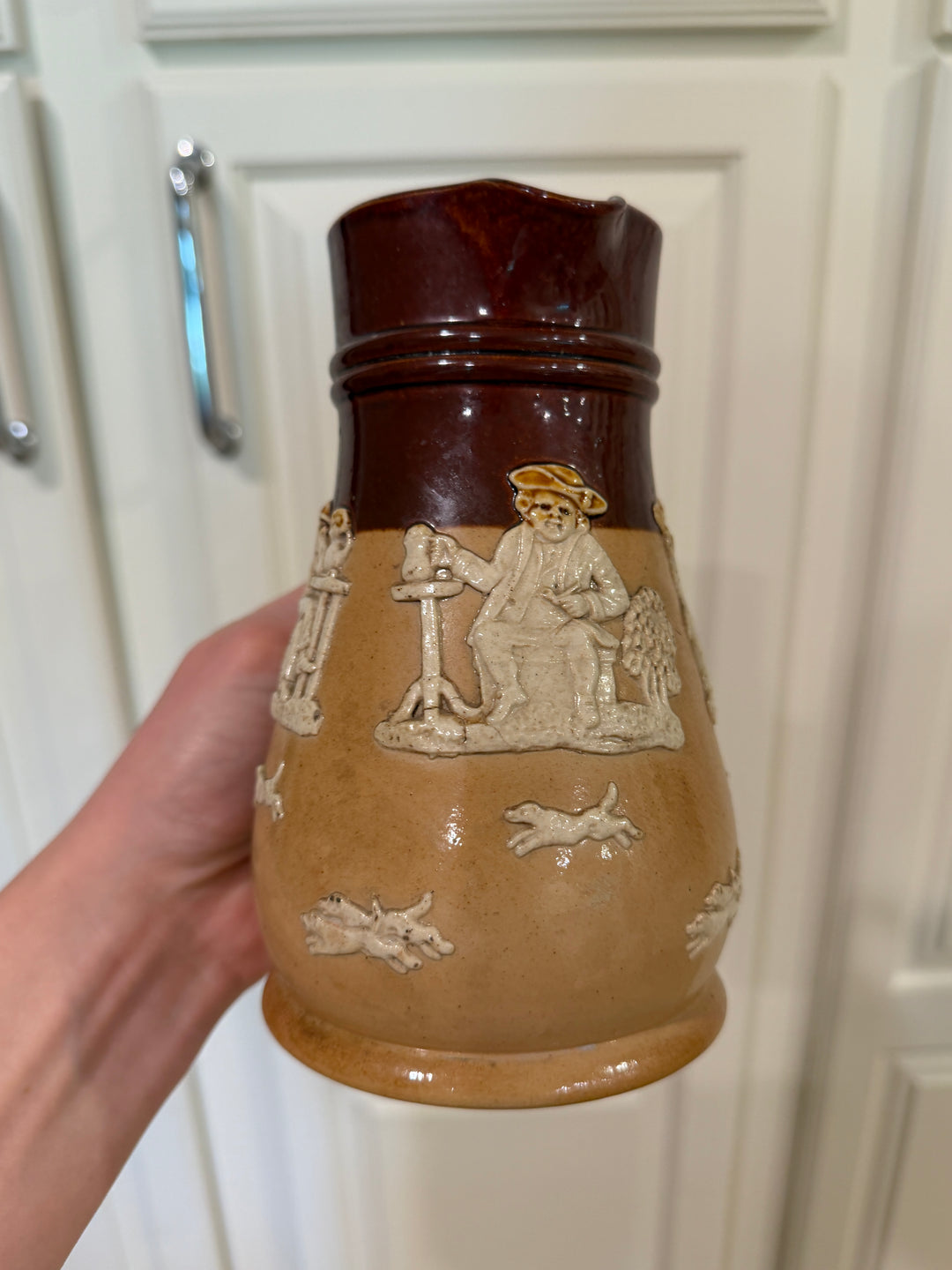 English Victorian/Edwardian stoneware jugs by Doulton & Lambeth, & Marks (7 inch)