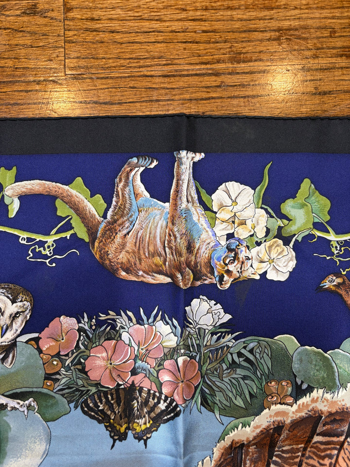 RARE Vintage HERMÈS “Faune Et Flora du Texas” Silk Scarf 90 (Comes with box)