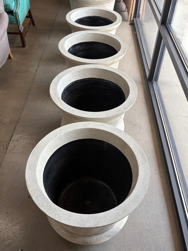 Set of 2 Large Round Stone-Look Planters