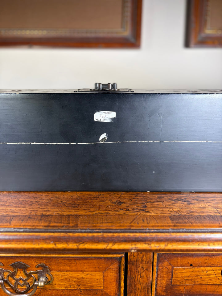 Lacquer Box