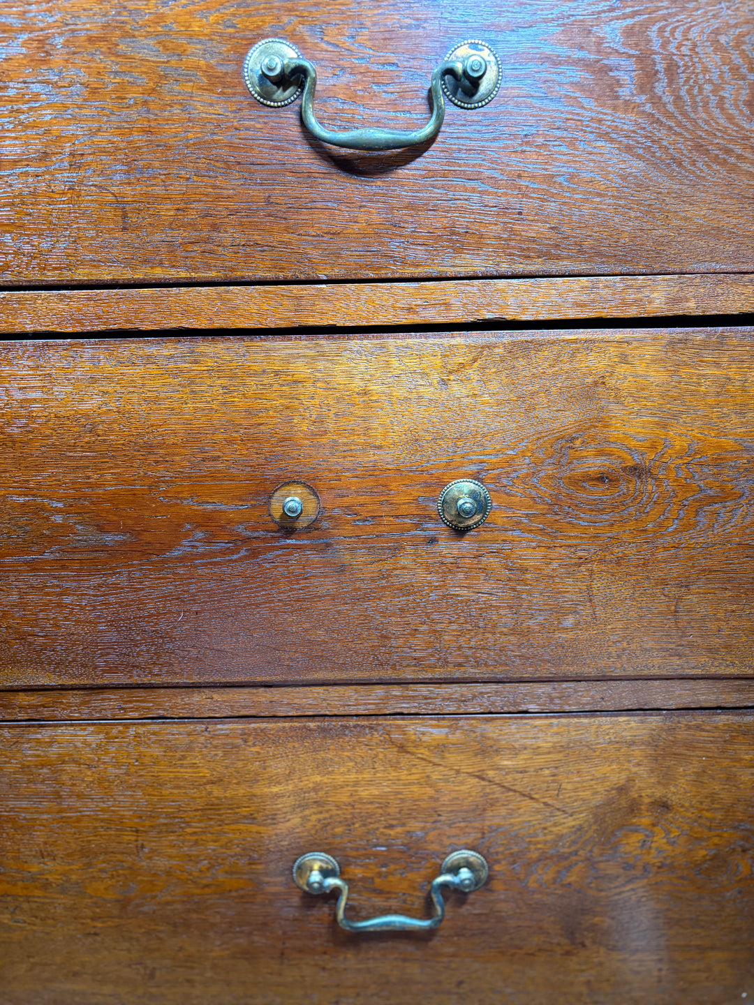 Antique Georgian Style Chest of Drawers