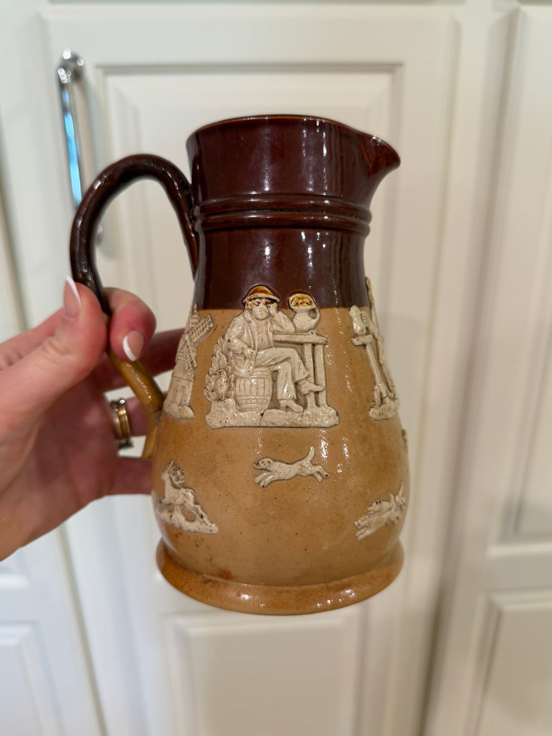 English Victorian/Edwardian stoneware jugs by Doulton & Lambeth, & Marks (7 inch)