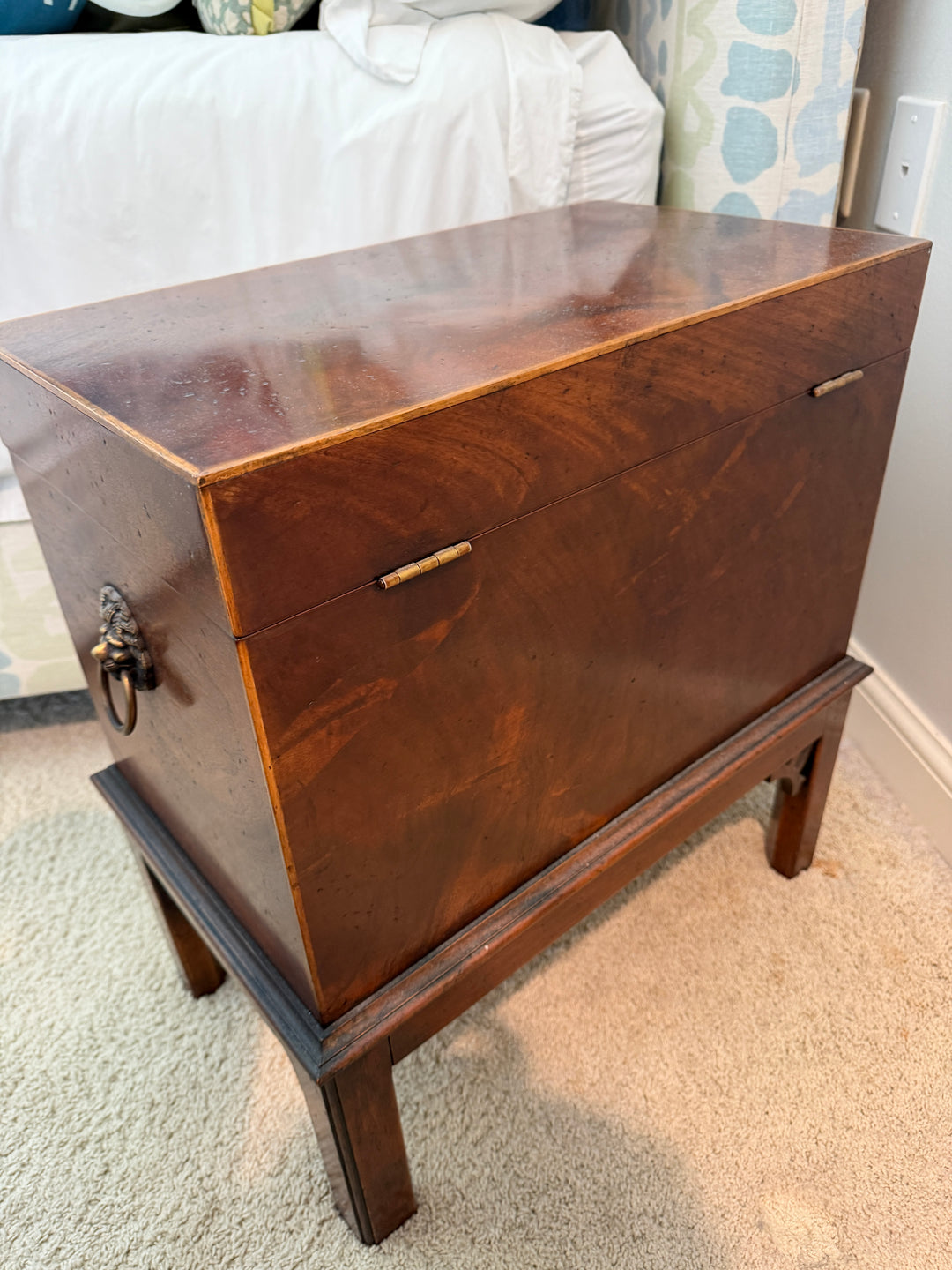 Mahogany Cellarette or Wine Chest on Stand