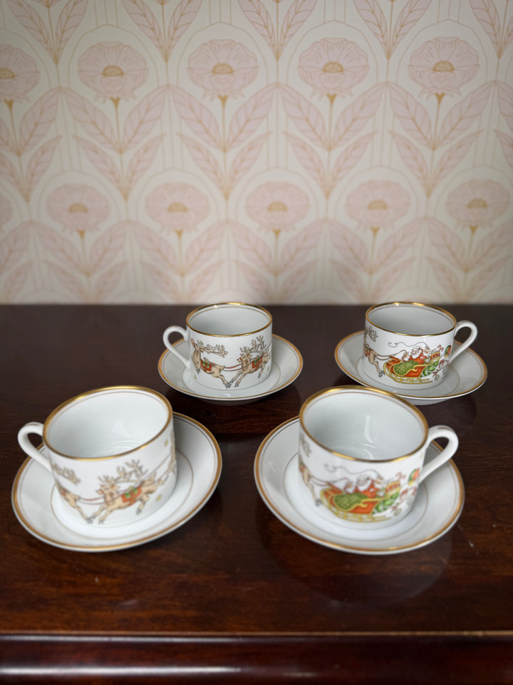 4 Piece Cup and Saucer Set - Fitz and Floyd (St. Nicolas)
