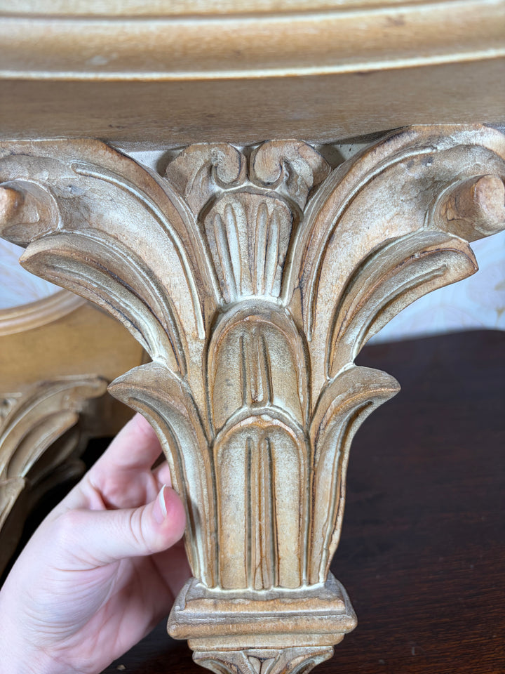 Pair of Gilt Acanthus-Leaf Wall Bracket Shelves (Made in Italy)