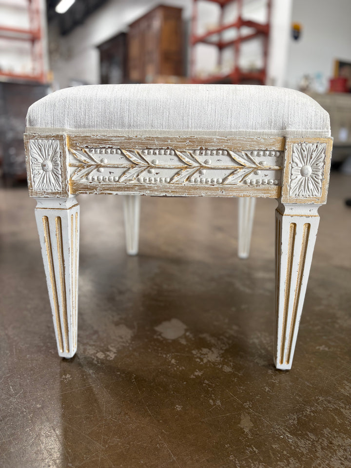 Anais Stool (Ivory/Aged Gold)