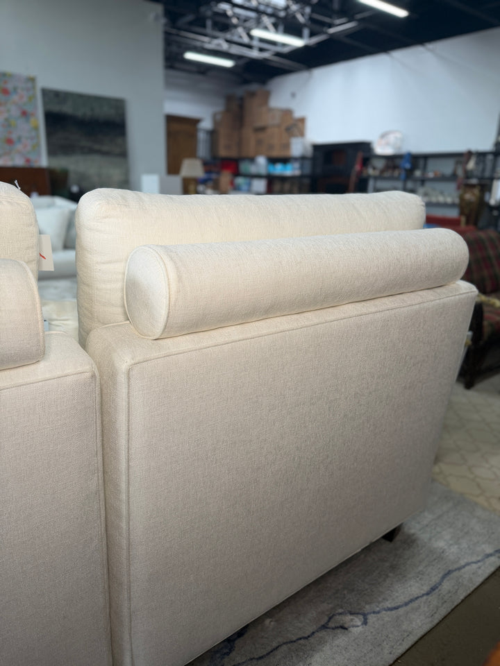 Lounge/Love Seat