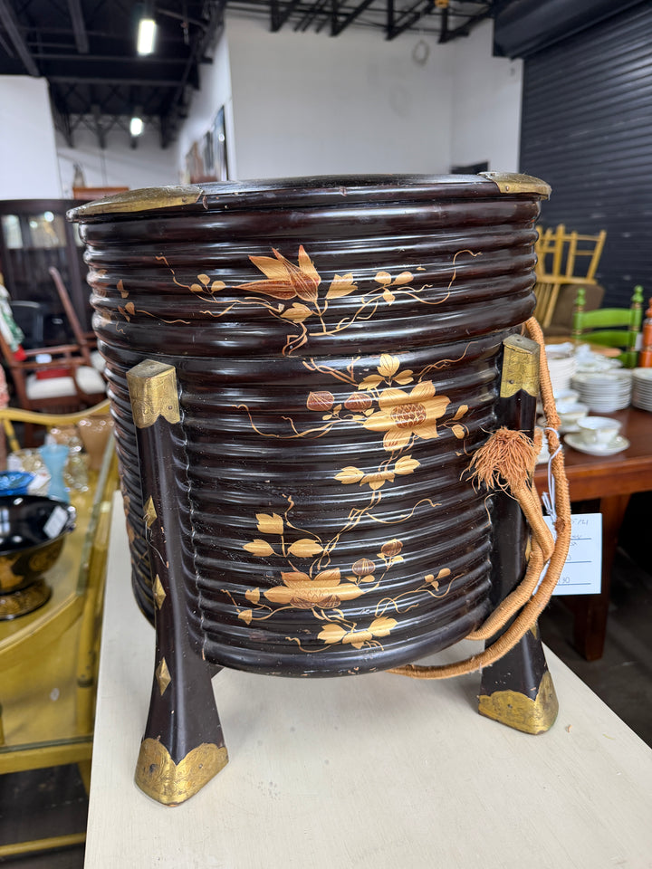 Japanese Lacquer Hokkai Hat Box