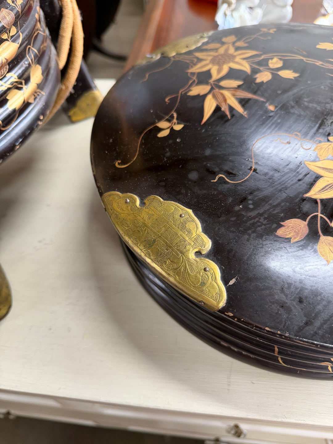 Japanese Lacquer Hokkai Hat Box