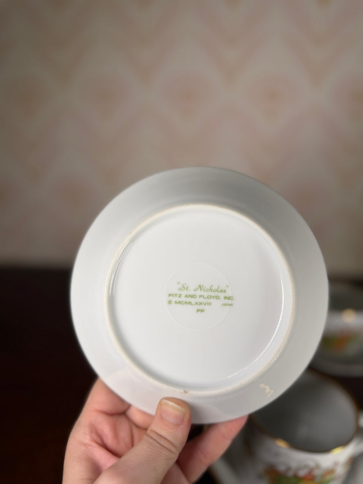 4 Piece Cup and Saucer Set - Fitz and Floyd (St. Nicolas)