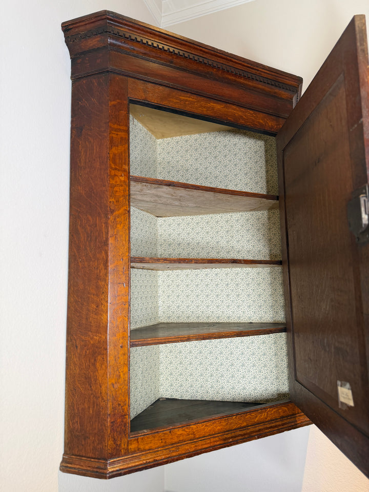 Georgian Oak Mahogany Inlaid Wall Hanging Corner Cupboard