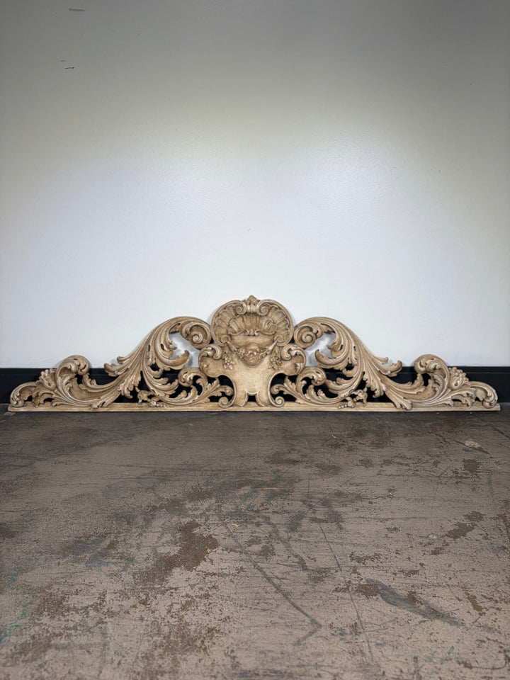 Baroque-Style Carved Acanthus Scroll Pediment/Cartouche