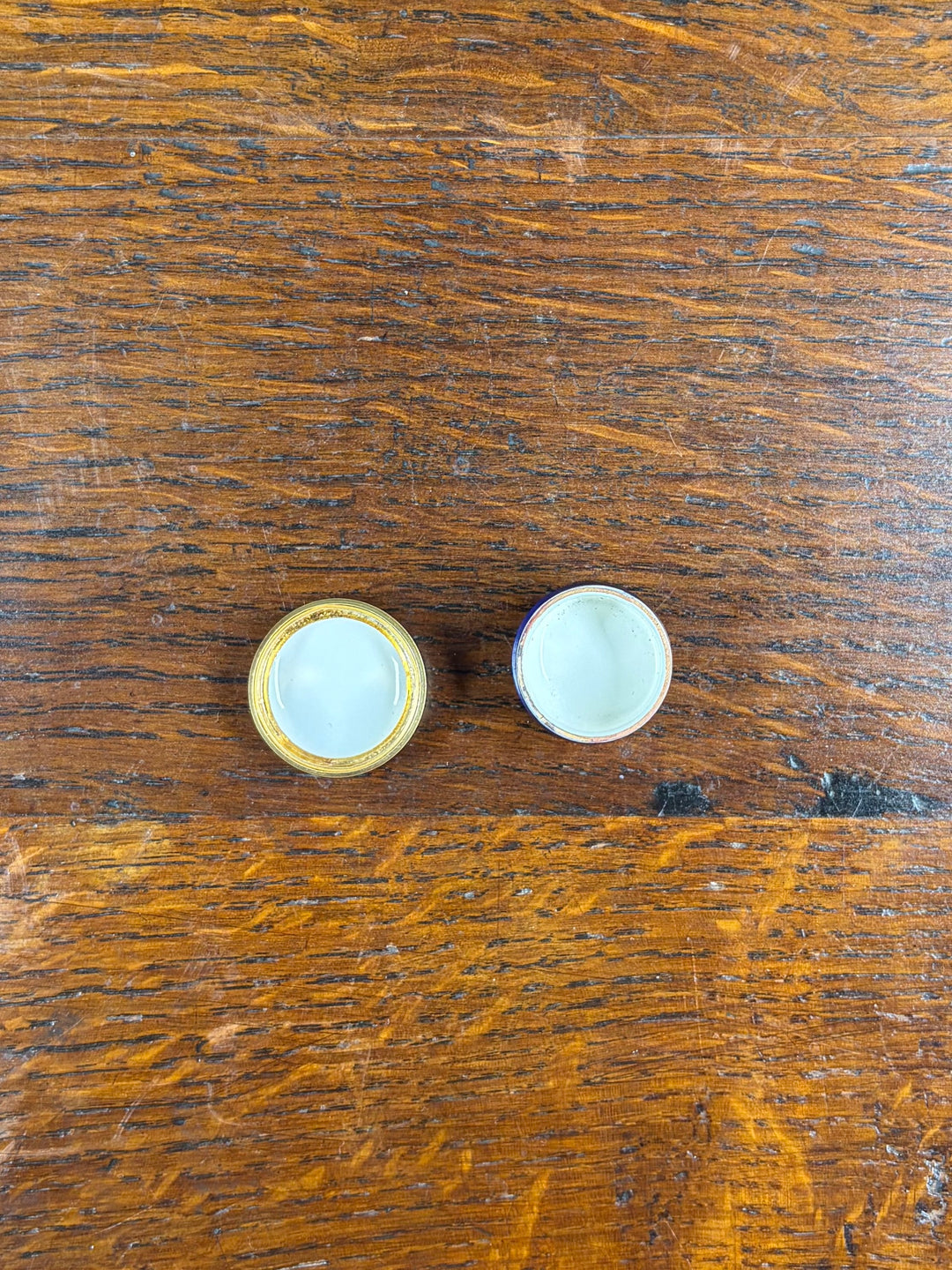 Halcyon Days “Thank You” Small Enamel Pill Box