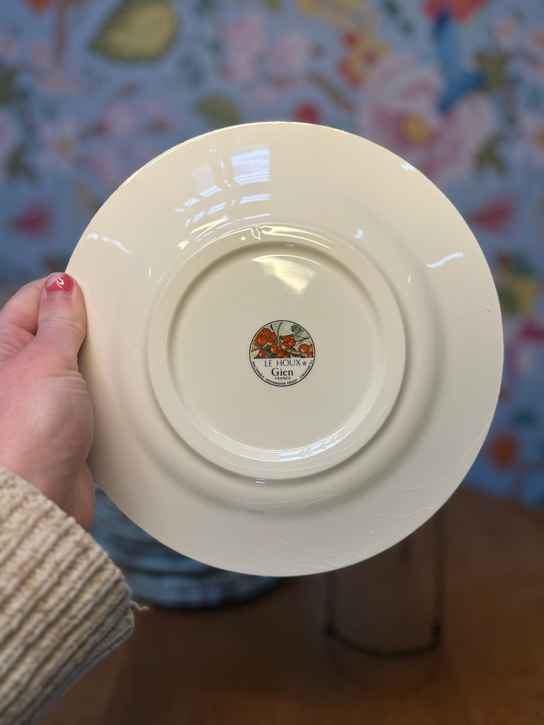 Le Houx Gien Salad Plates - Set of 17