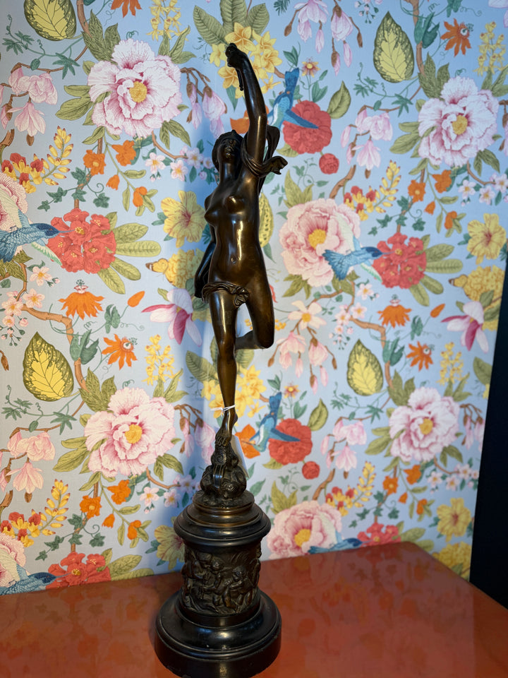 Bronze sculpture - unmarked