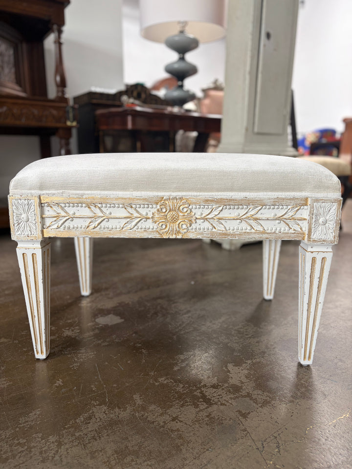 Anais Stool (Ivory/Aged Gold)