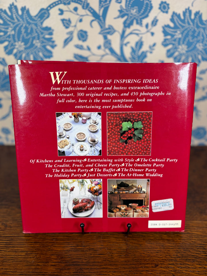 Martha Stewart 3rd Edition "Entertaining" Cookbook
