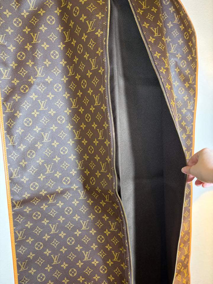 Louis Vuitton Hanging Garment Bag